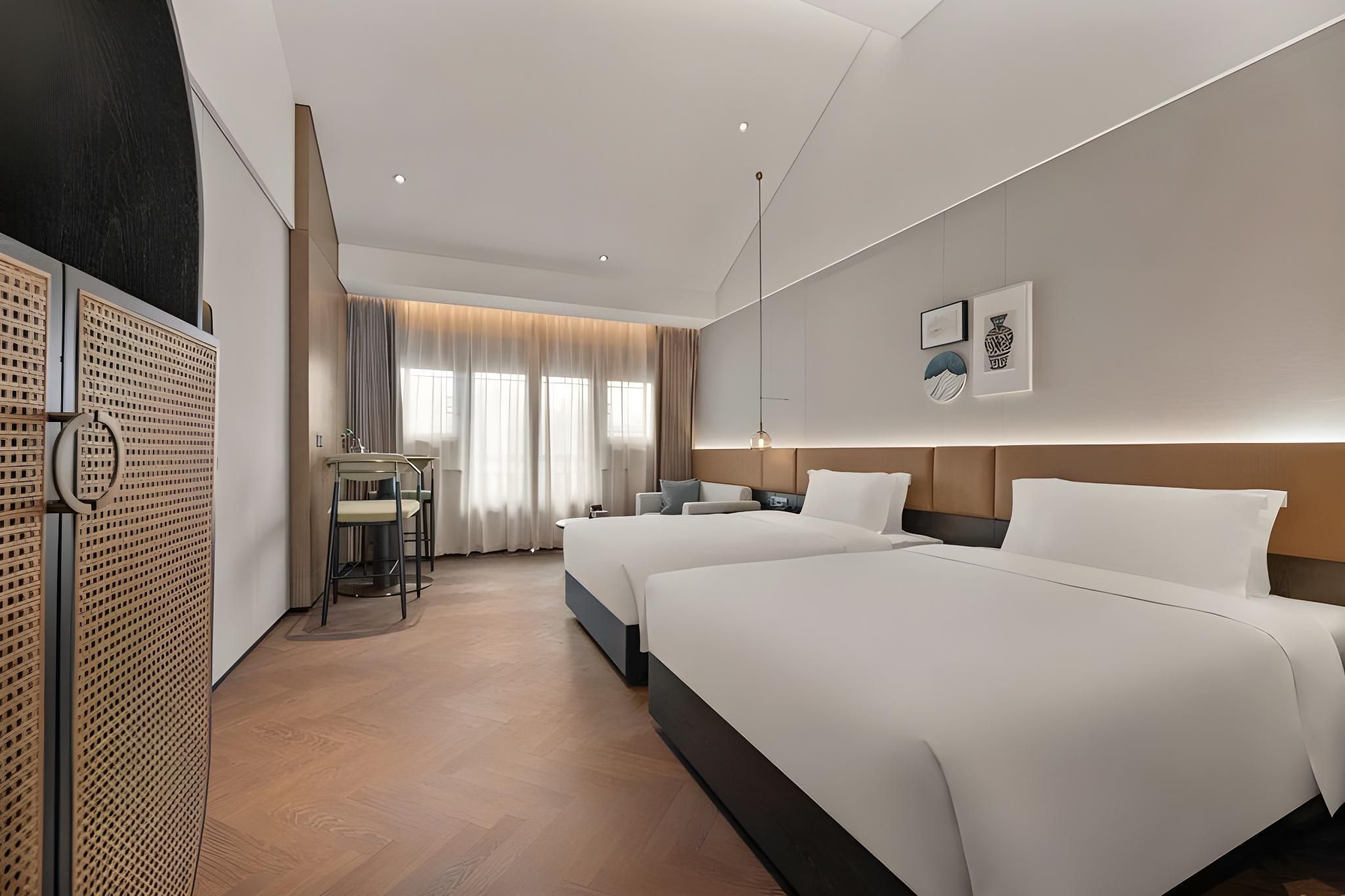 Deluxe Plus Twin Room