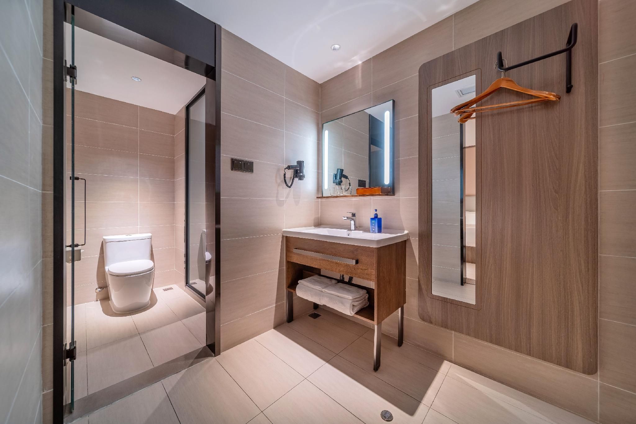 31e1facf4656912c50b68c9bbe960d54