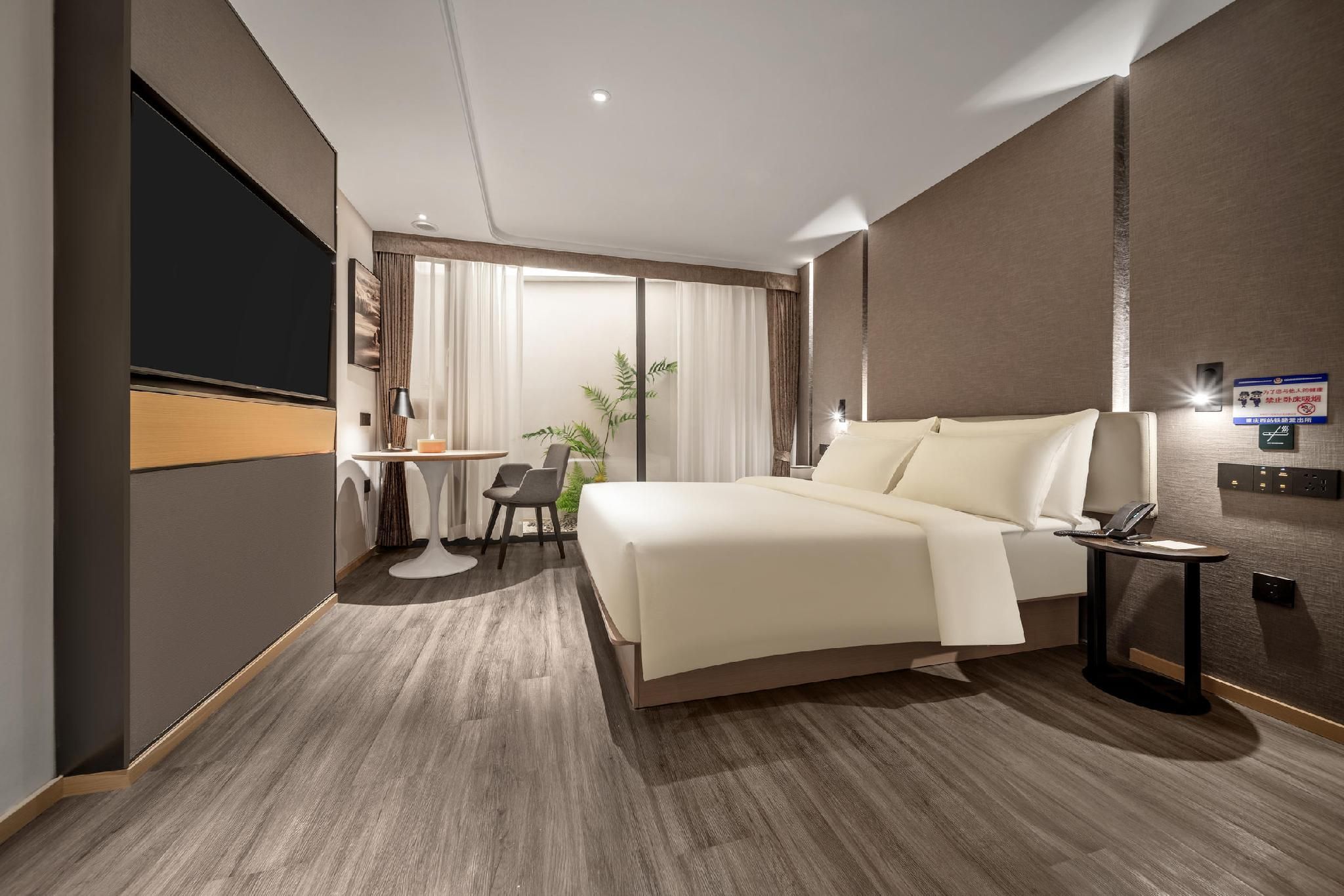 Atour - Elegant Room