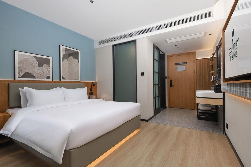 WH - Deluxe Bed Room