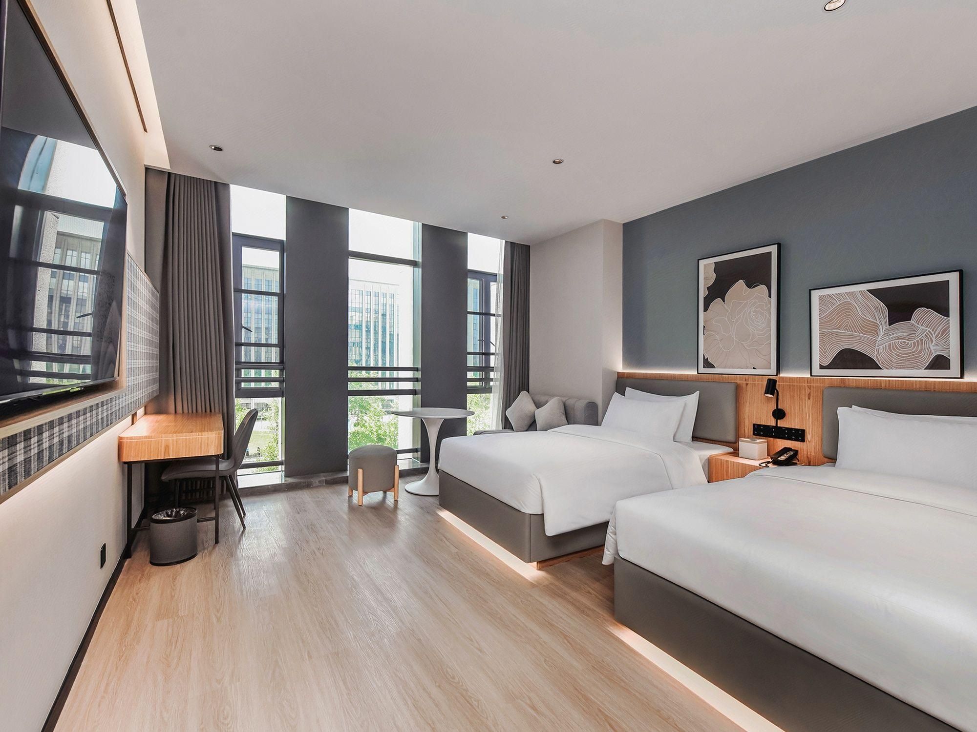 WH - Pure Twin Room
