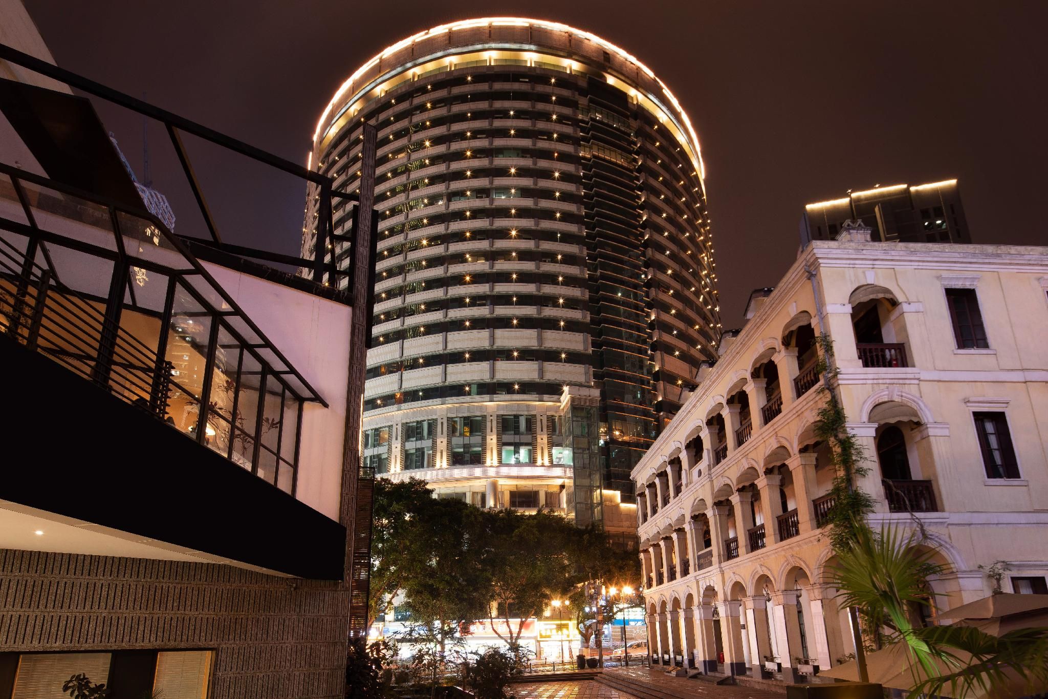 Hidden Time River View Hotel