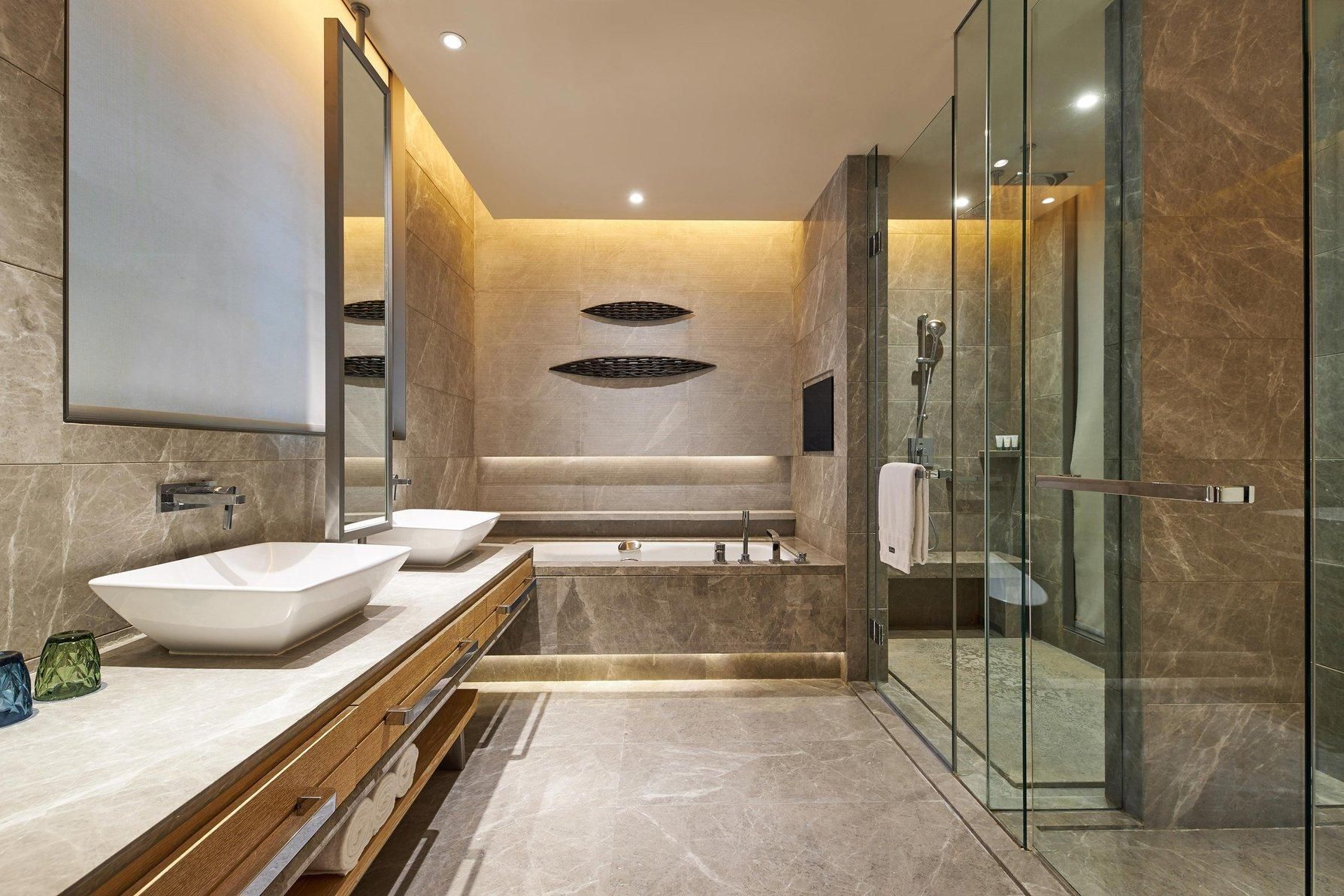 Renewal Suite, Executive lounge access, 1 Bedroom Junior Suite, 1 King, Skyline view