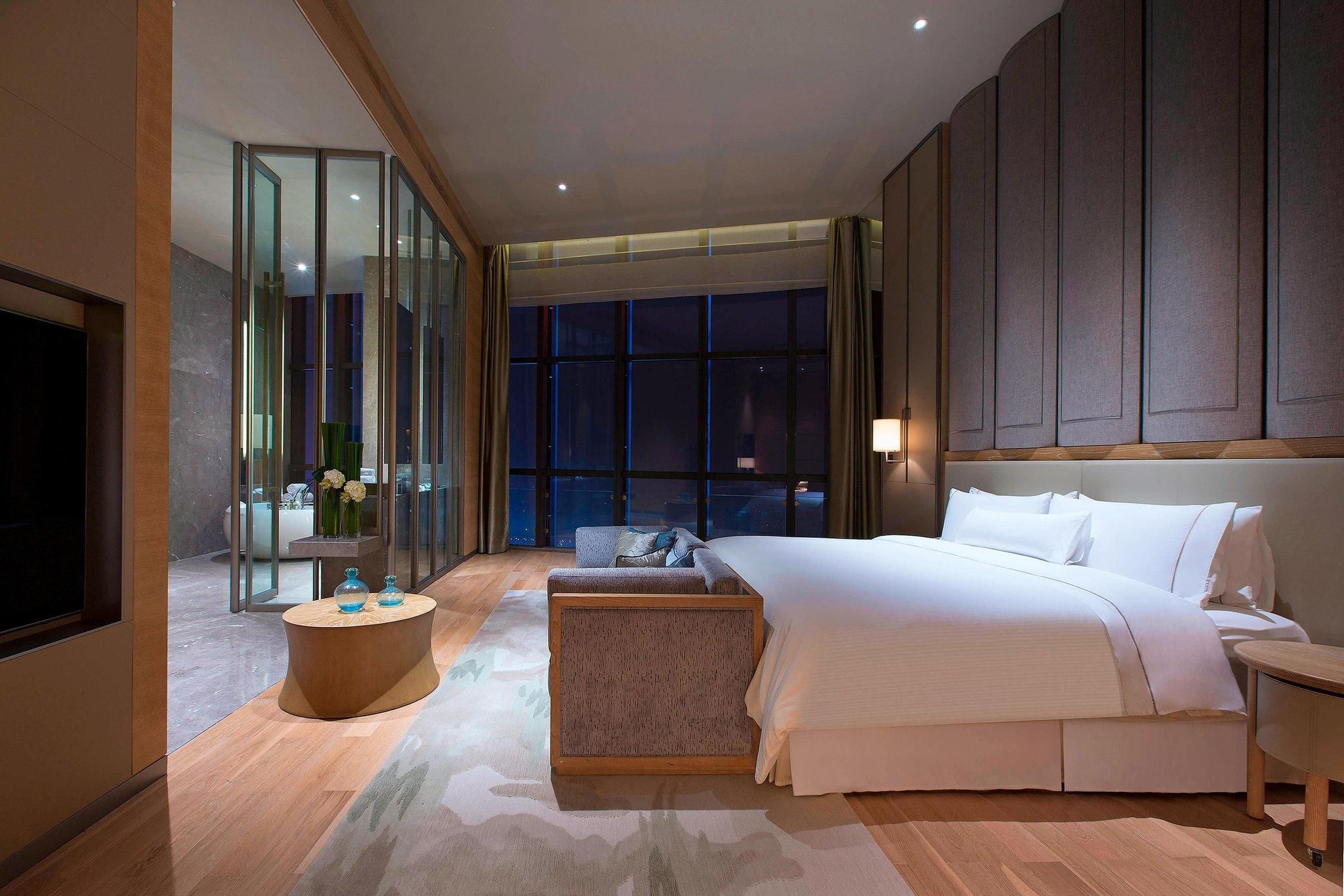 Executive lounge access, 2 Bedroom Presidential Suite, Bedroom 1: 1 King, Bedroom 2: 1 King