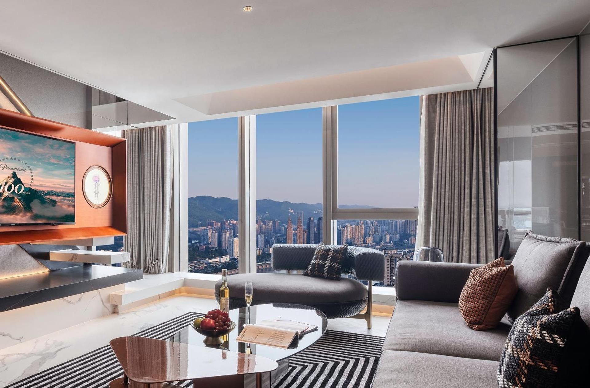 River View Loft Suite - 1 Bedroom and 1 Sofa Bed