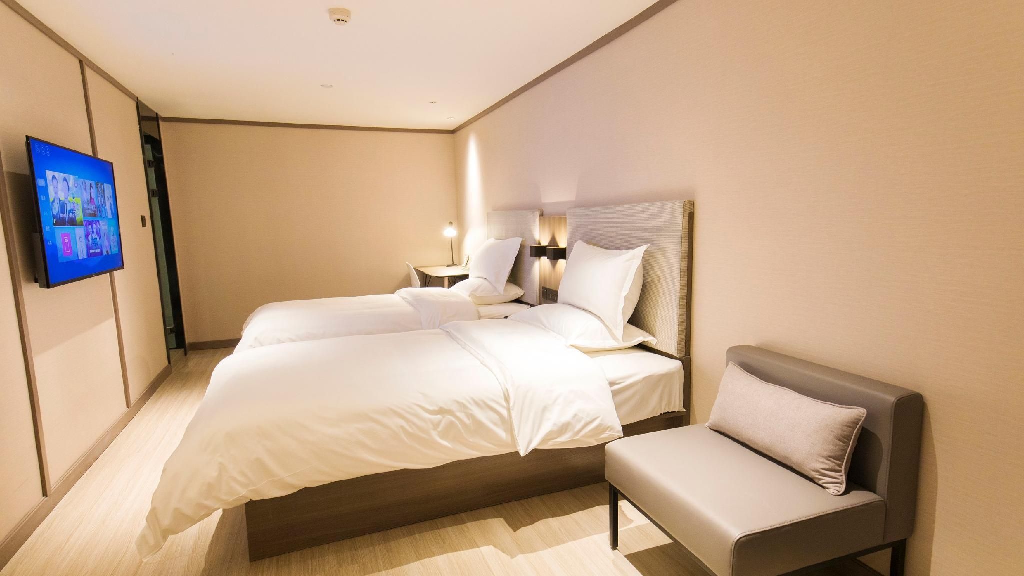 Hanting Hotel Chongqing Lianglukou Children's Hospital Twin Bed Room