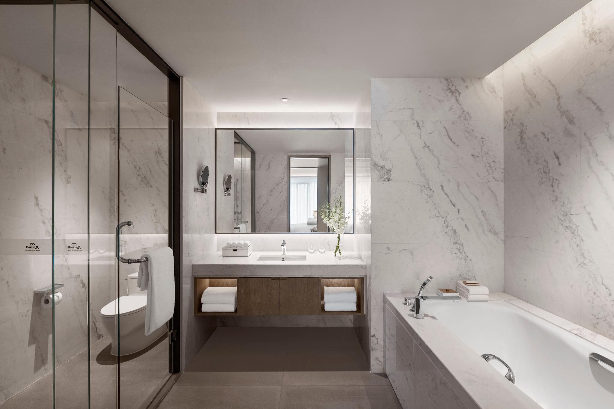 1 bedroom apartment, guest room, 1 king, city view