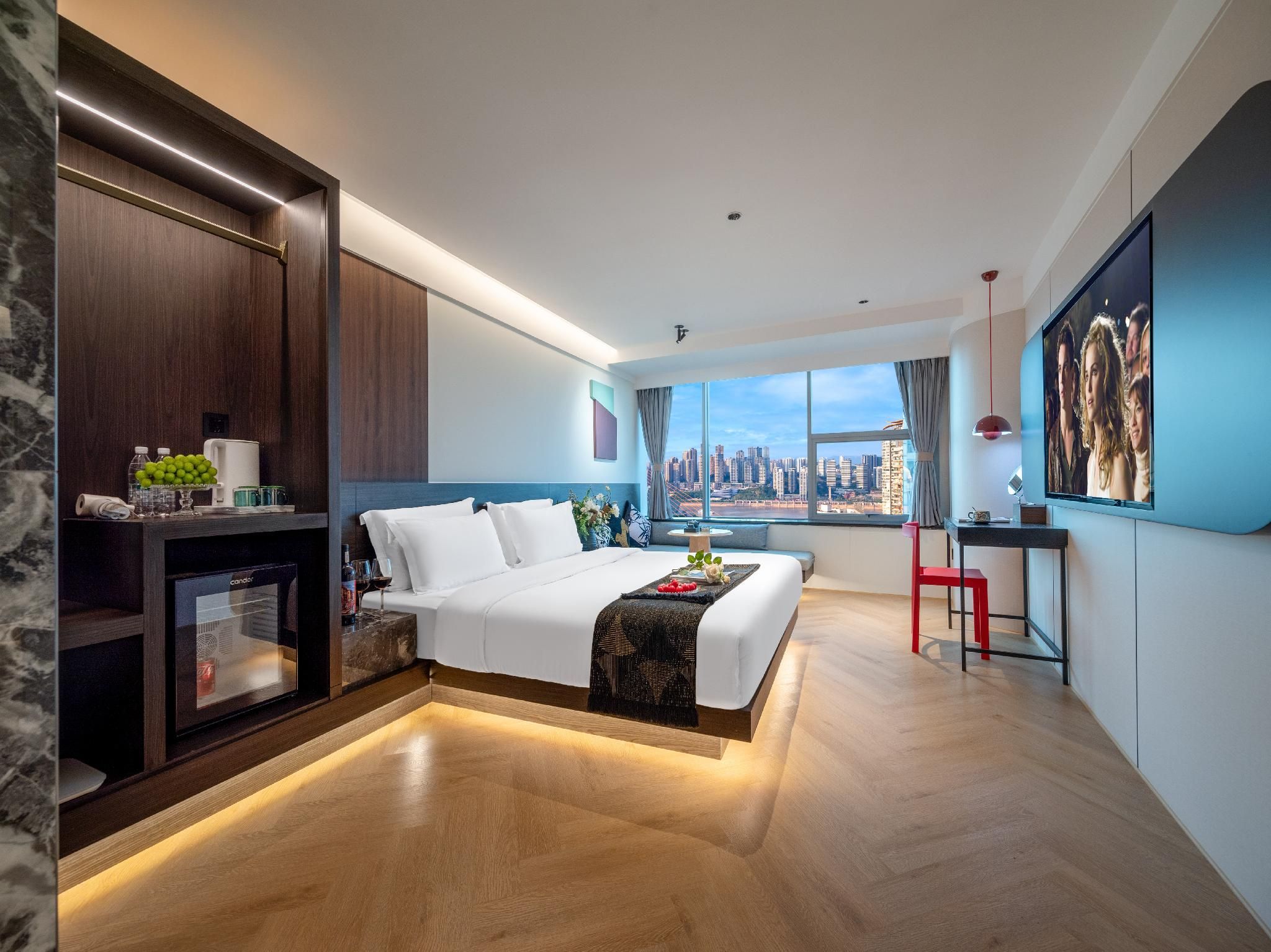 Deluxe River View