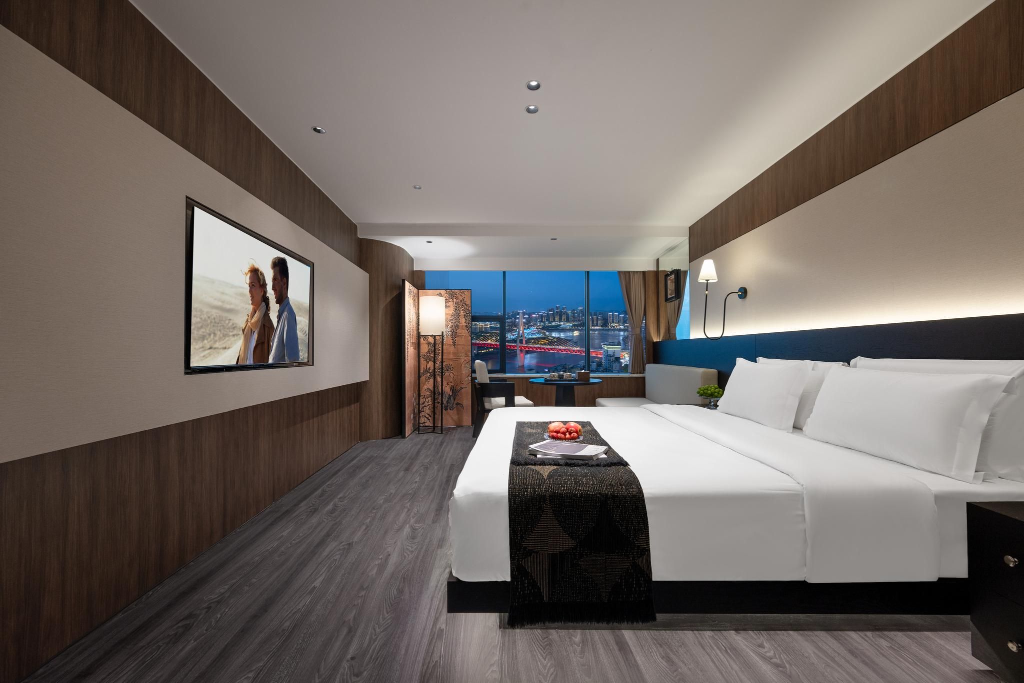 Deluxe River View