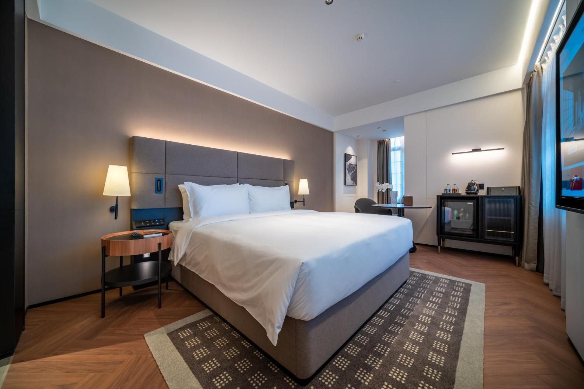 Superior Single Room