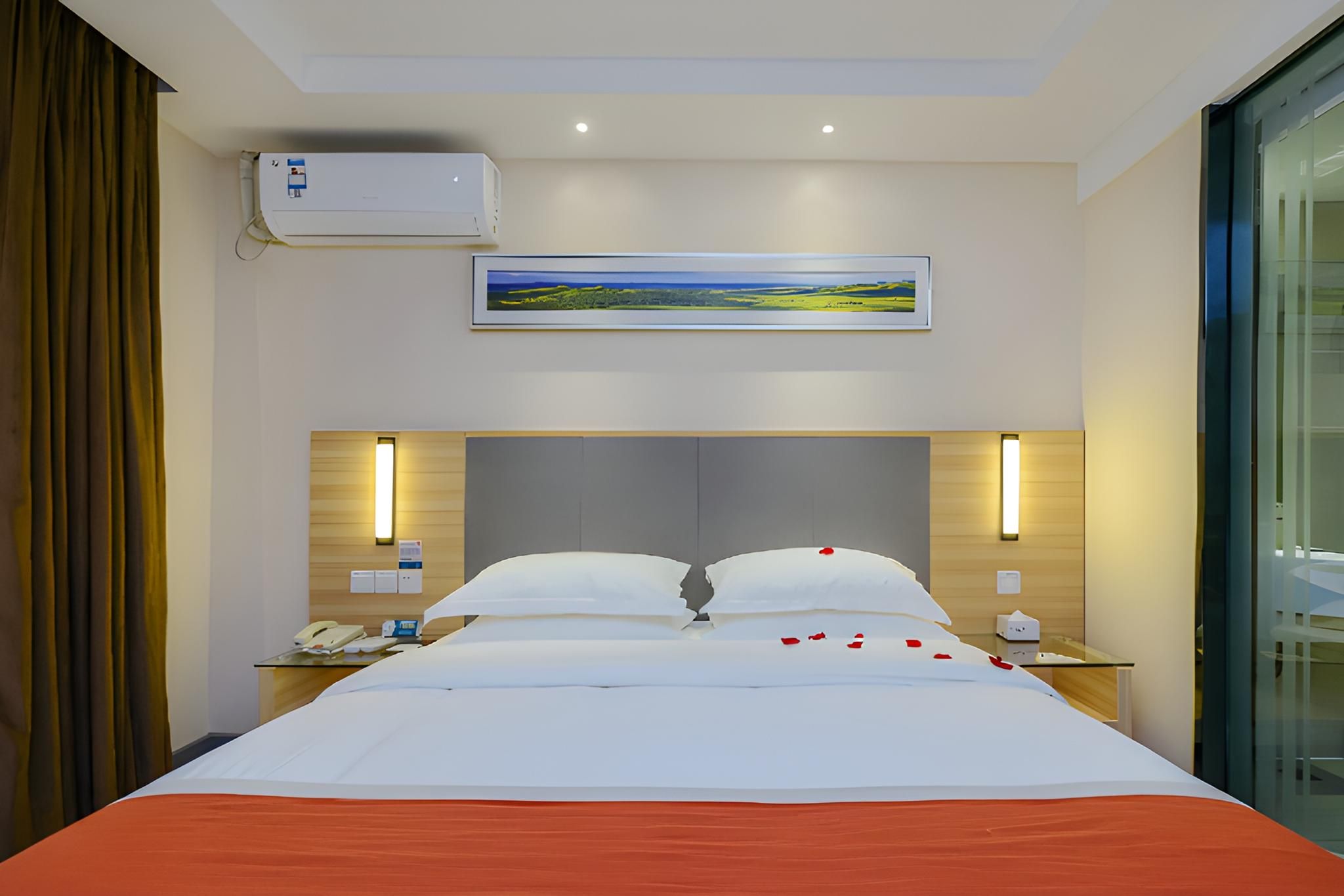 Dossen - Standard Bed Room