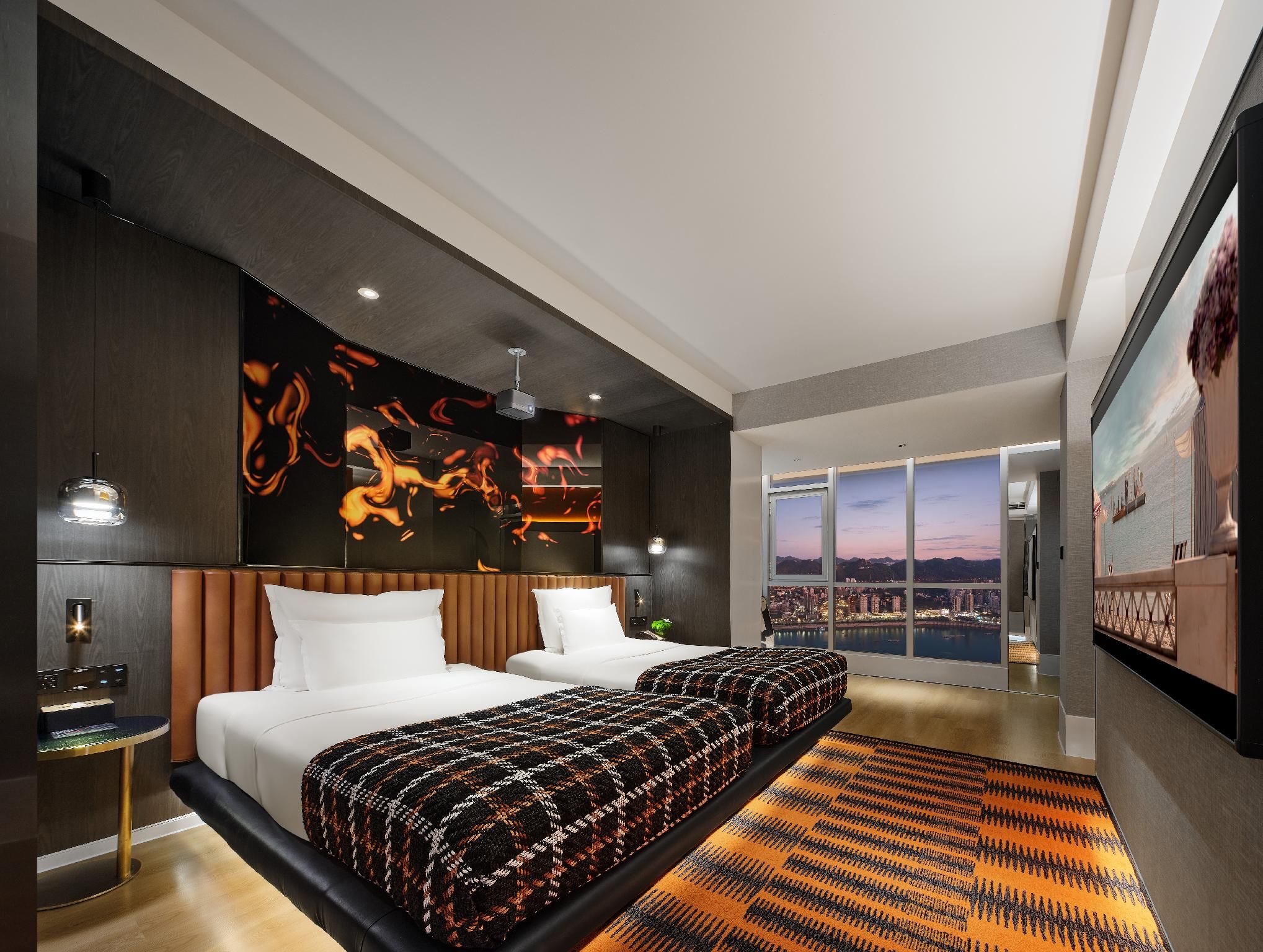 Deluxe Twin Room - Two 135cm Beds - River View
