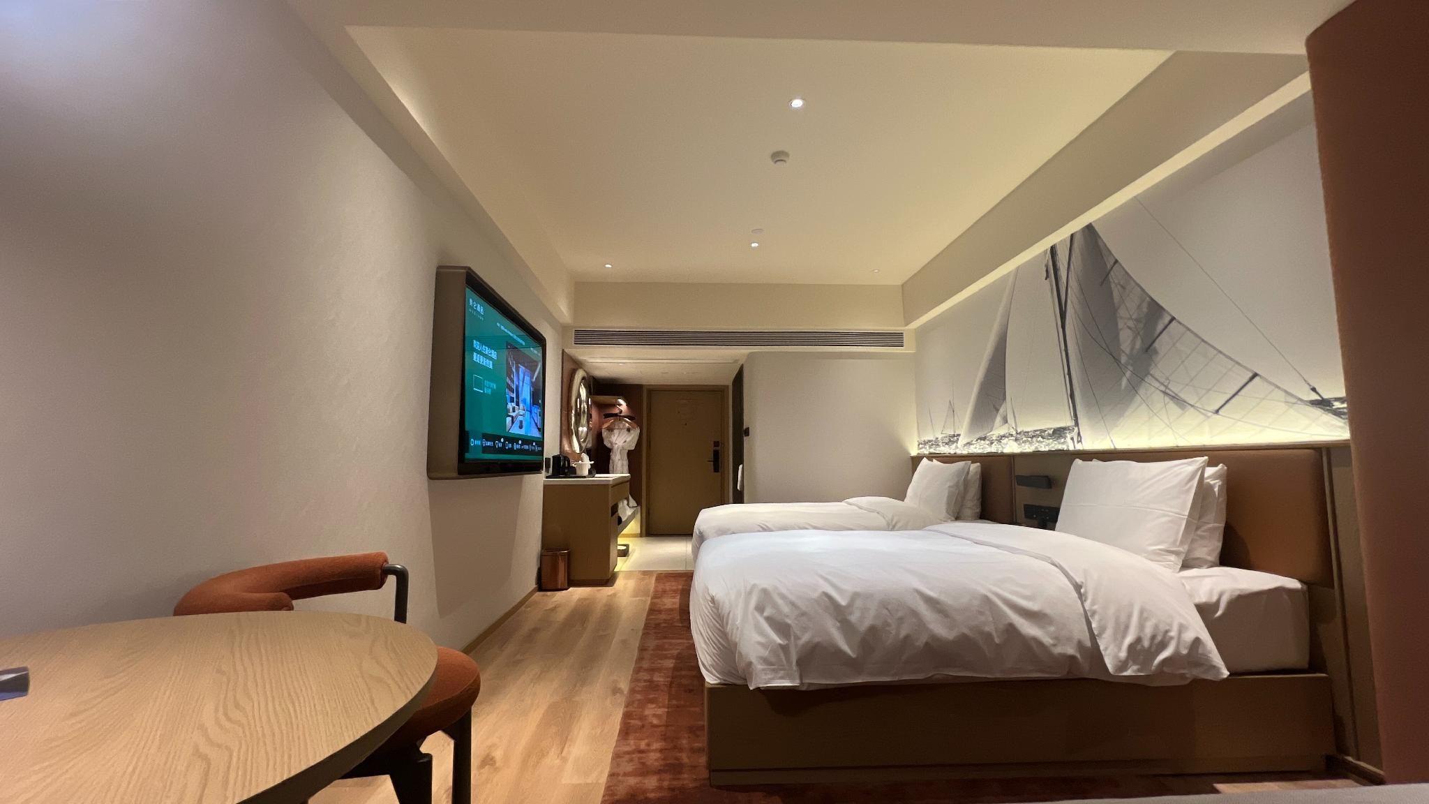 Huazhu - Madison Twin Room