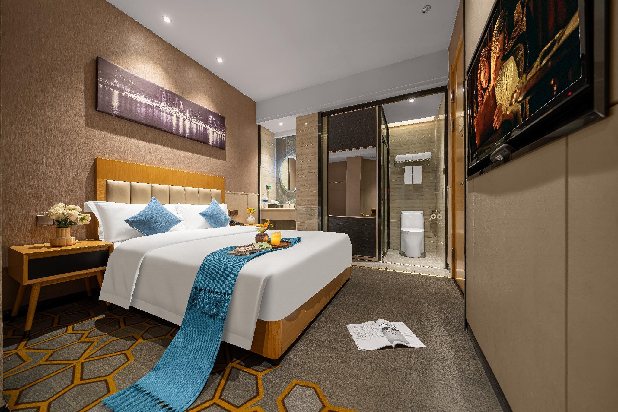 Business King Room