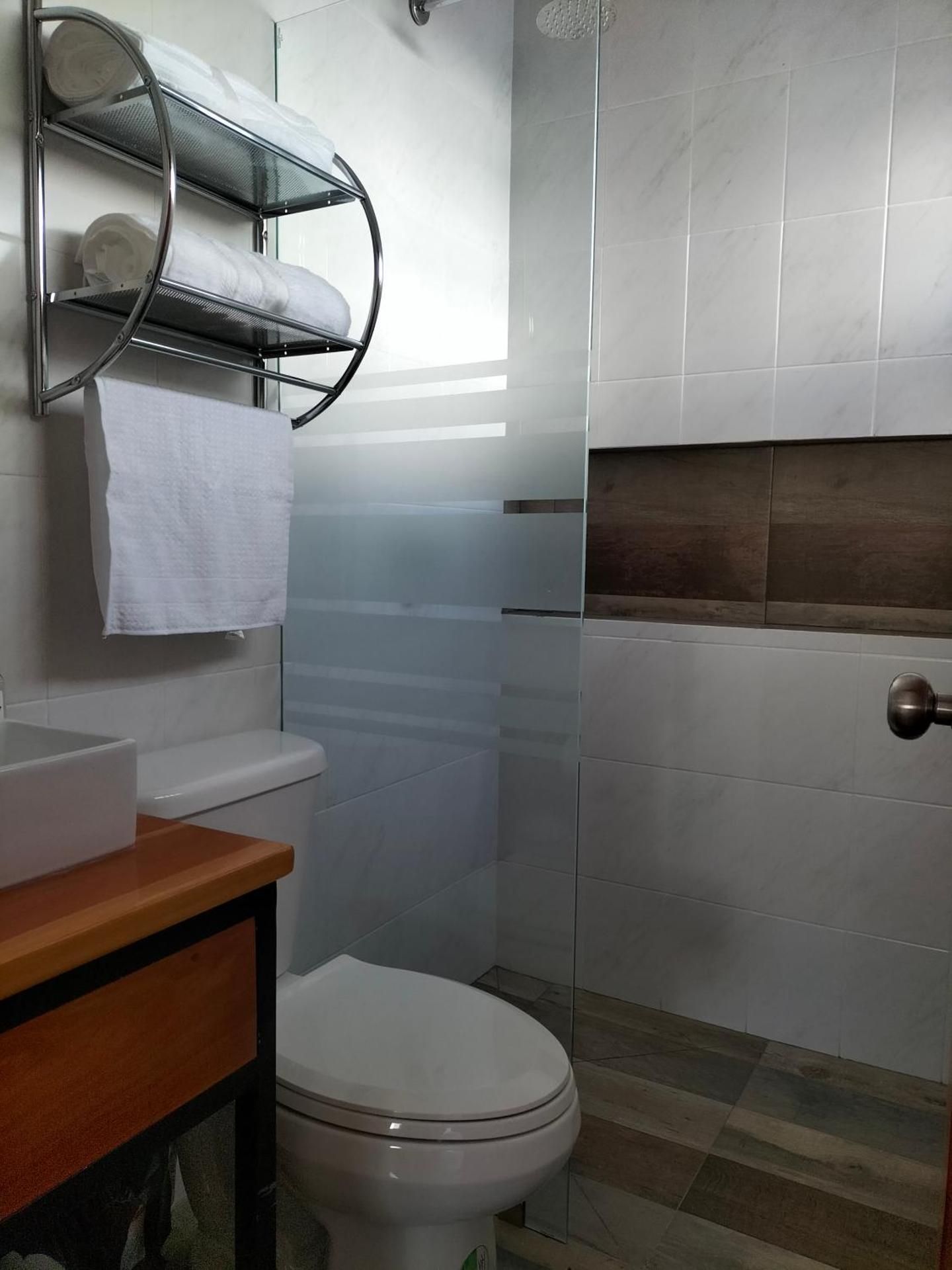 KC Hotel & Suites