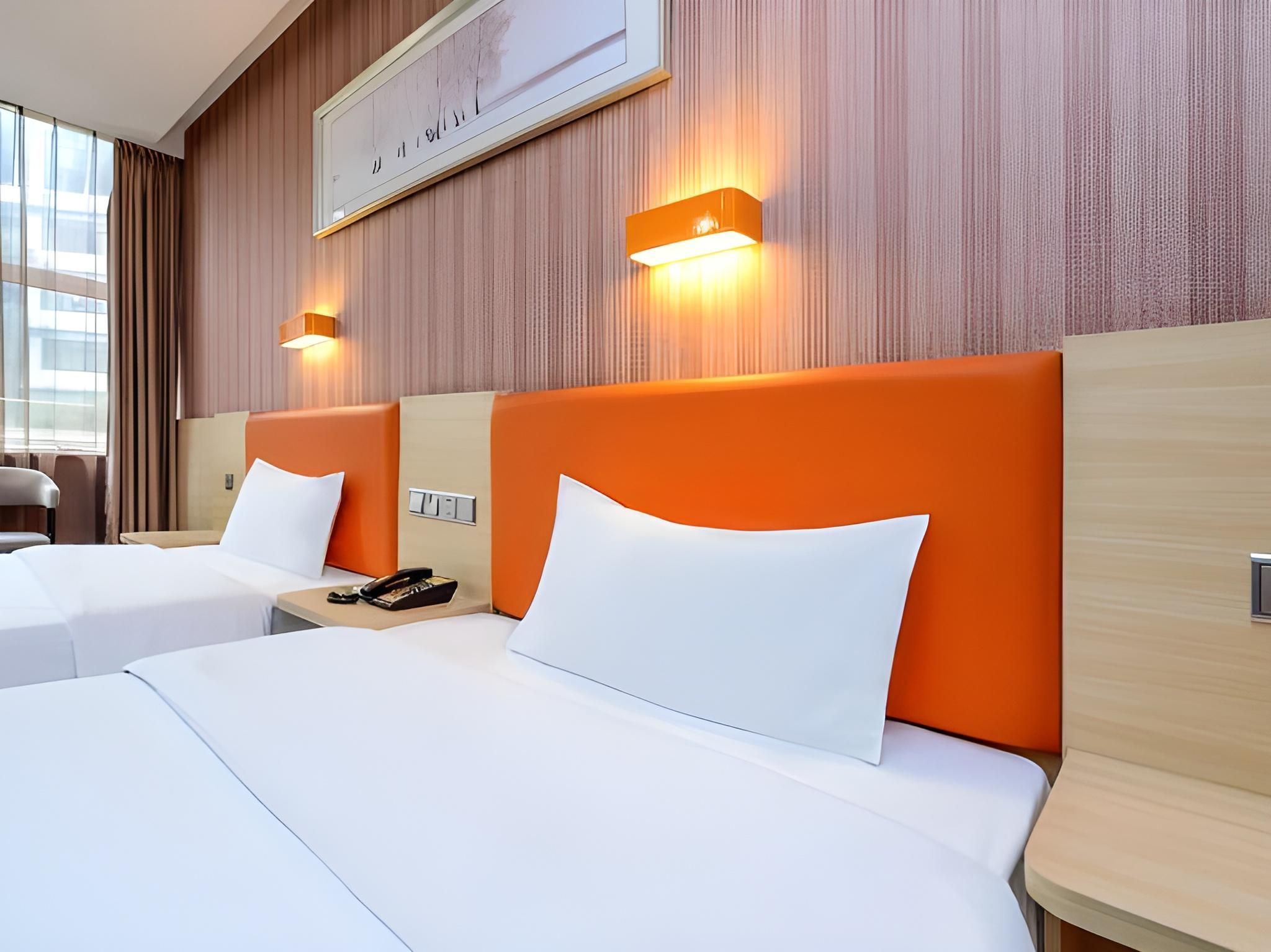 Featured Twin Room