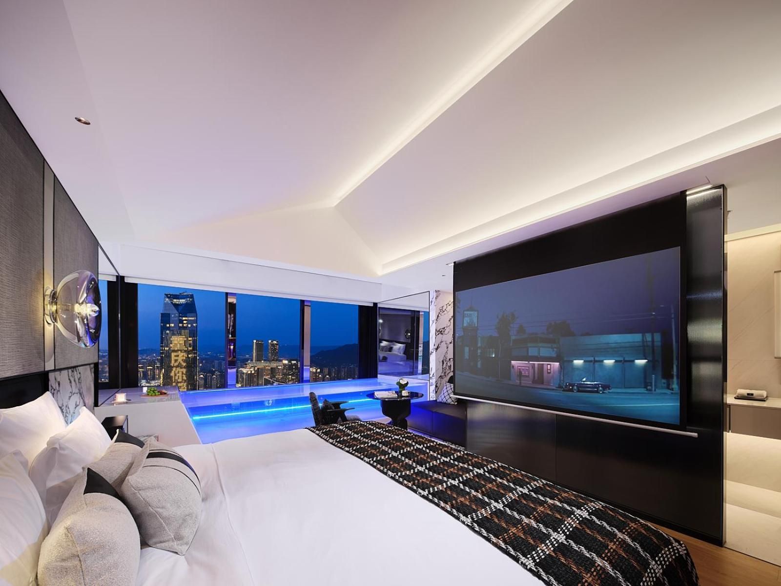 River View King Room - Oversized Bathtub