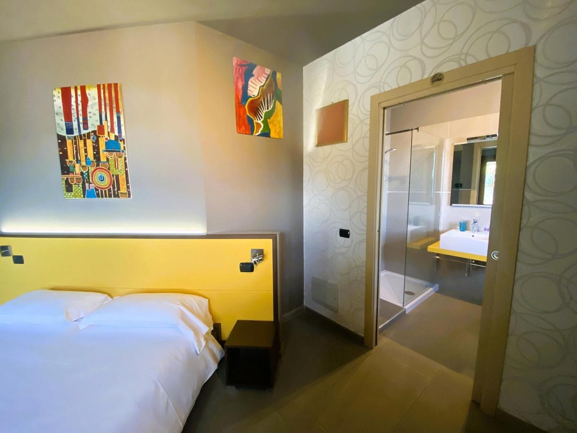 Double Room with Lake View