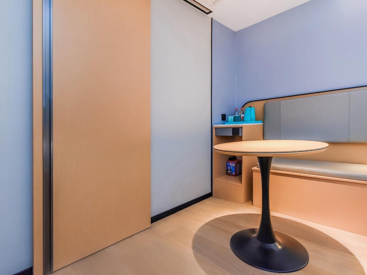 Dossen - Deluxe Bed Room