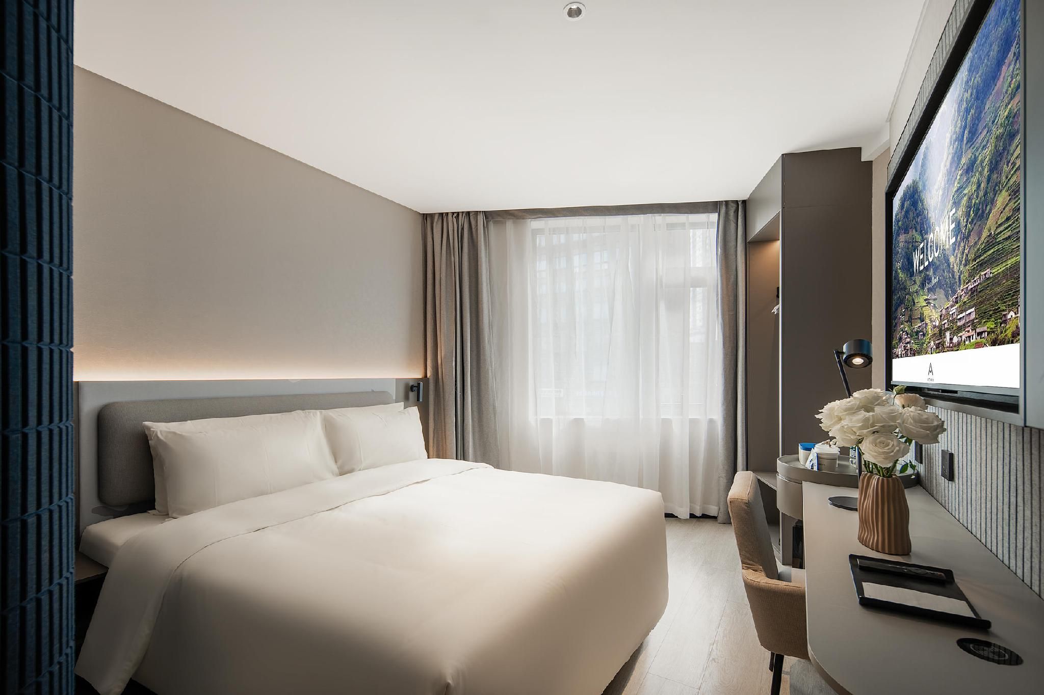 Atour Light Hotel Chongqing Yuzhong Daping Metro Station Comfort Queen Room