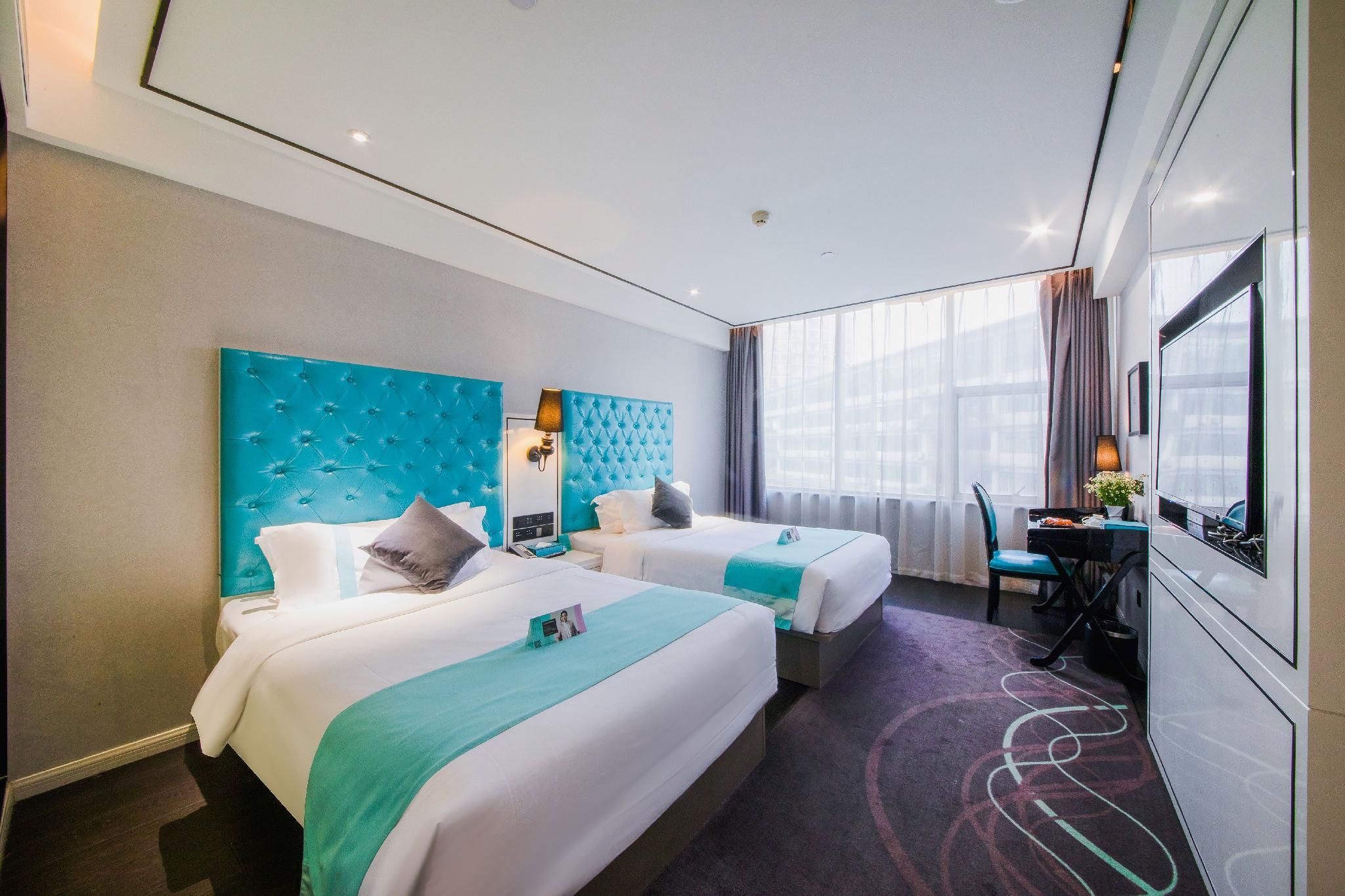 Xana - Business Bed Room