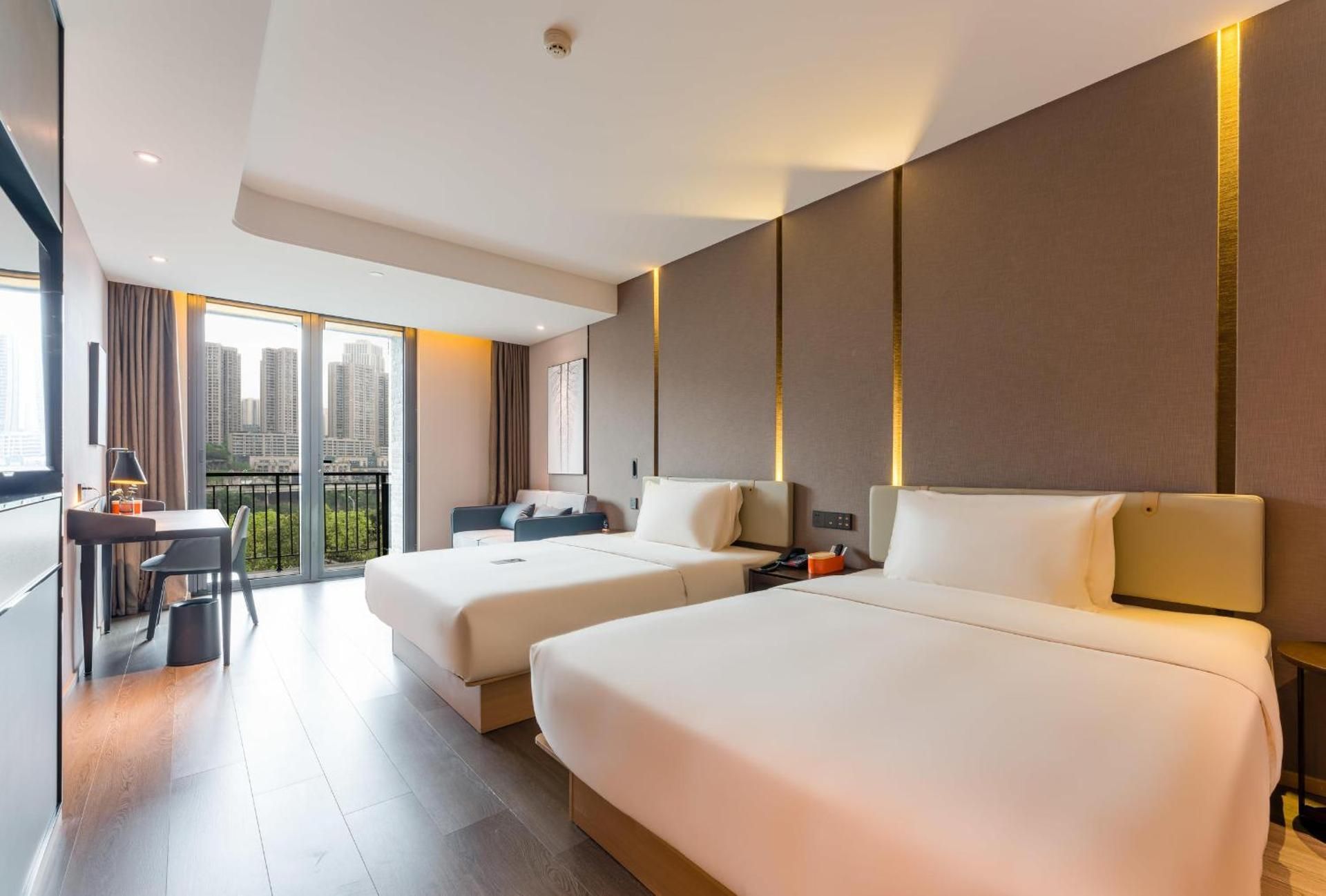 Atour - JIMU Twin Room