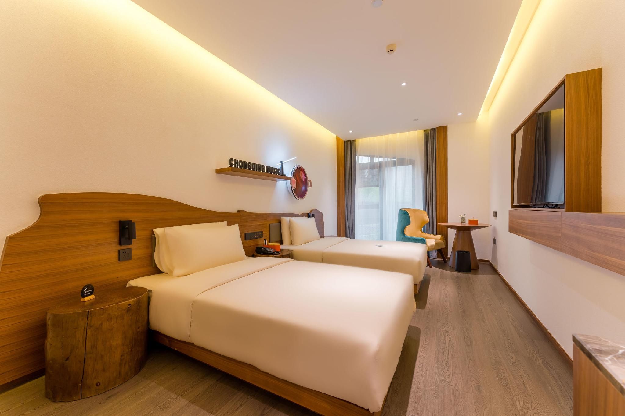 Atour - Chongqing Retro Theme Twin Bed Room