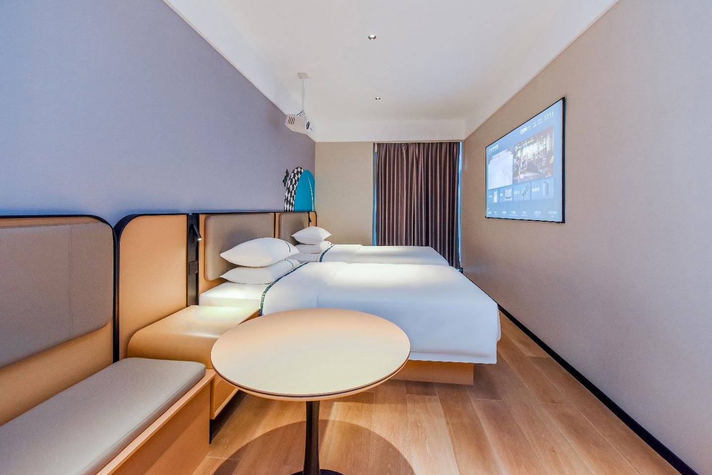 Intelligent Standard Queen Room