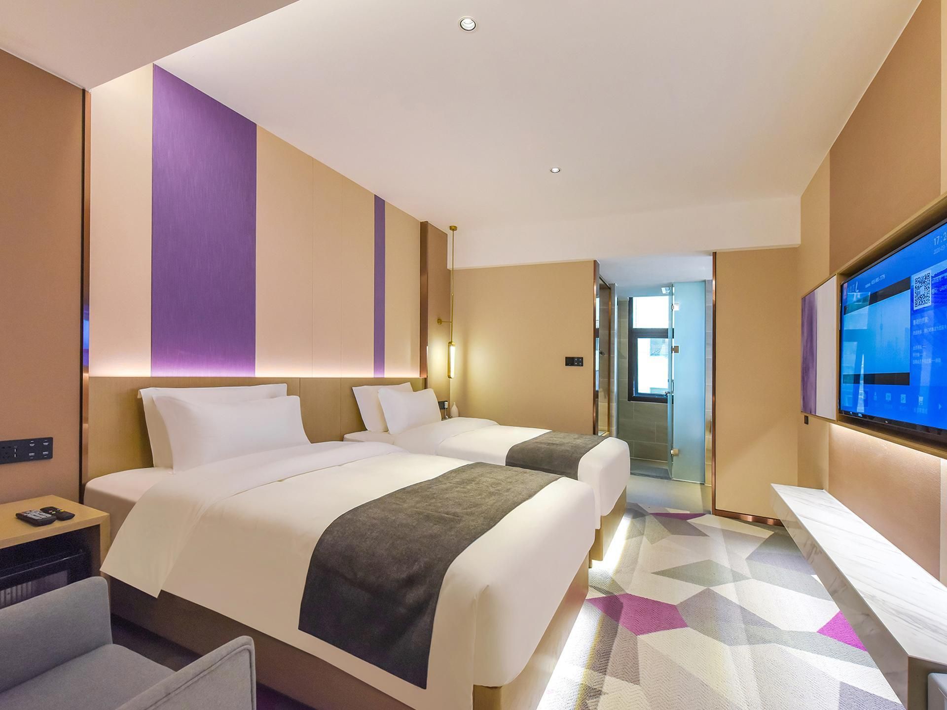 WH - Deluxe Room Twin