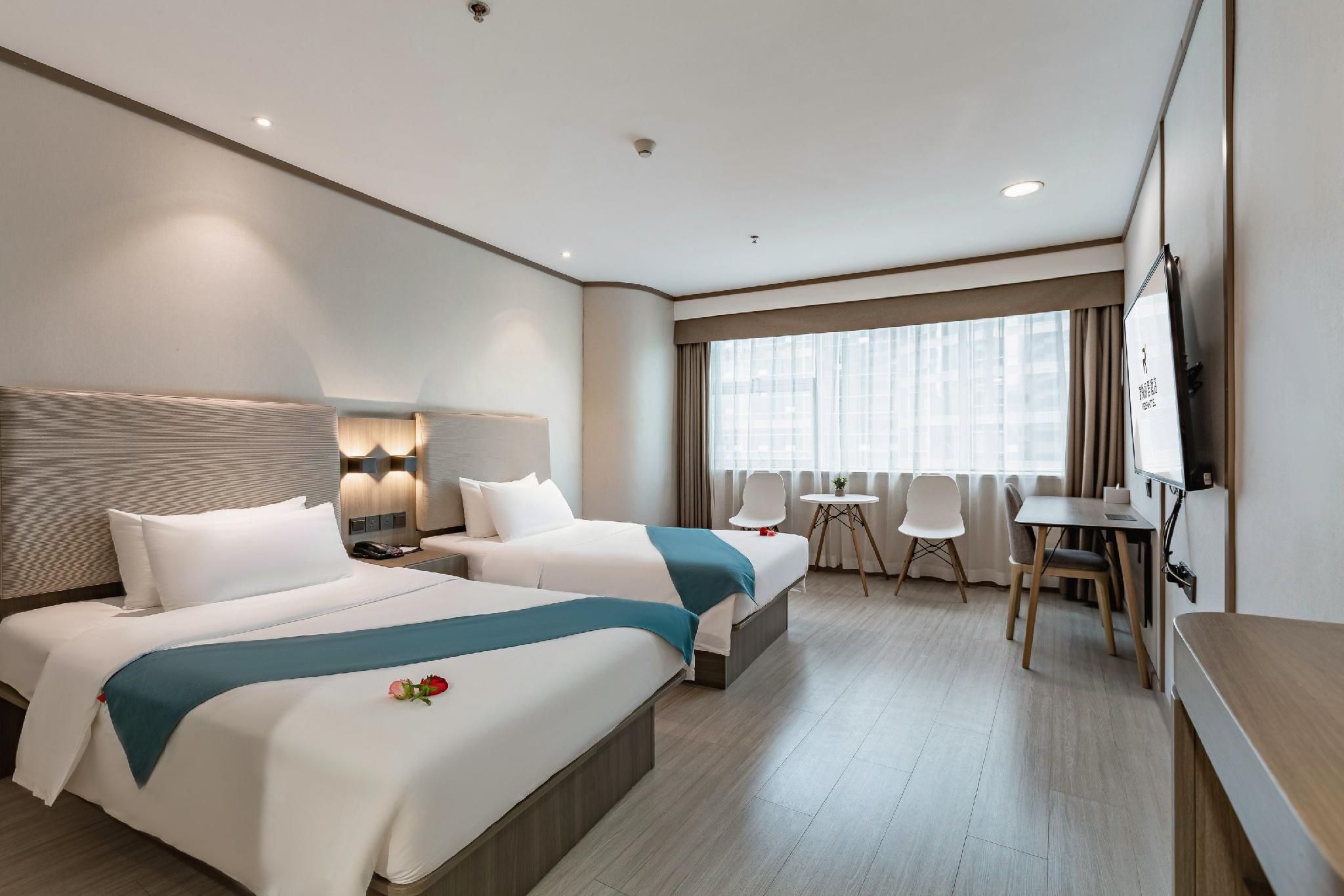 Family Room with City View