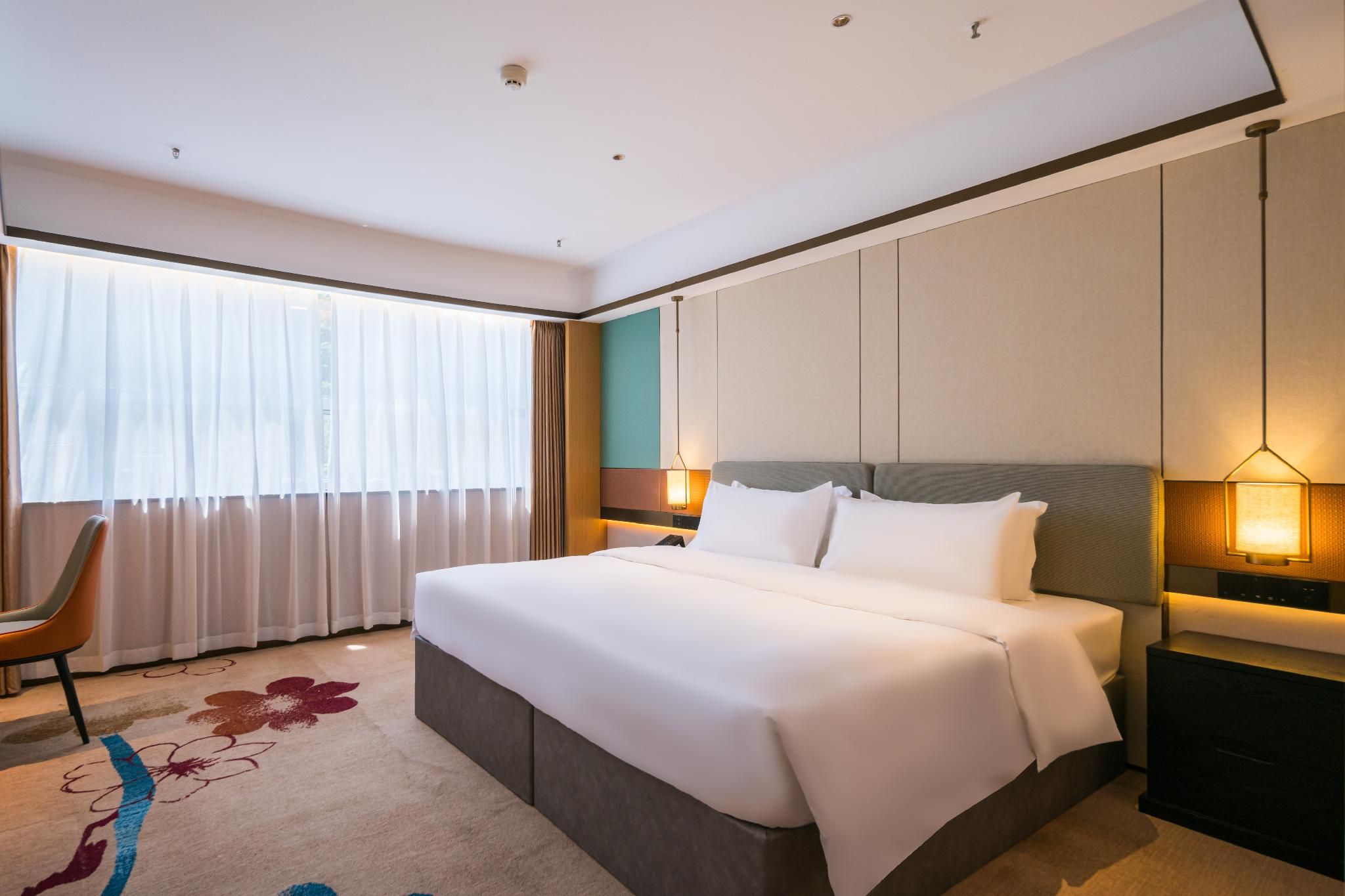 Huazhu - Superior BedRoom