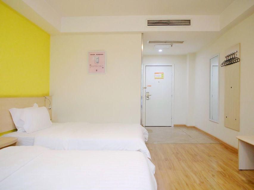 Select Bed Room