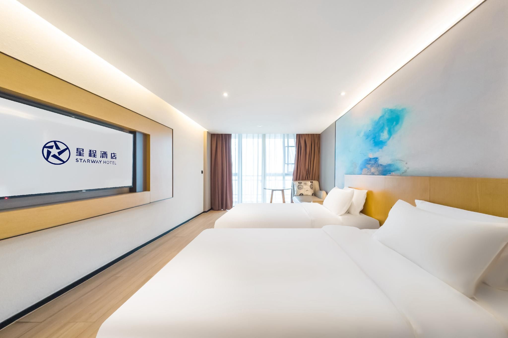 Sea, park, or opera view, Guest room, 2 Twin/Single Bed(s)