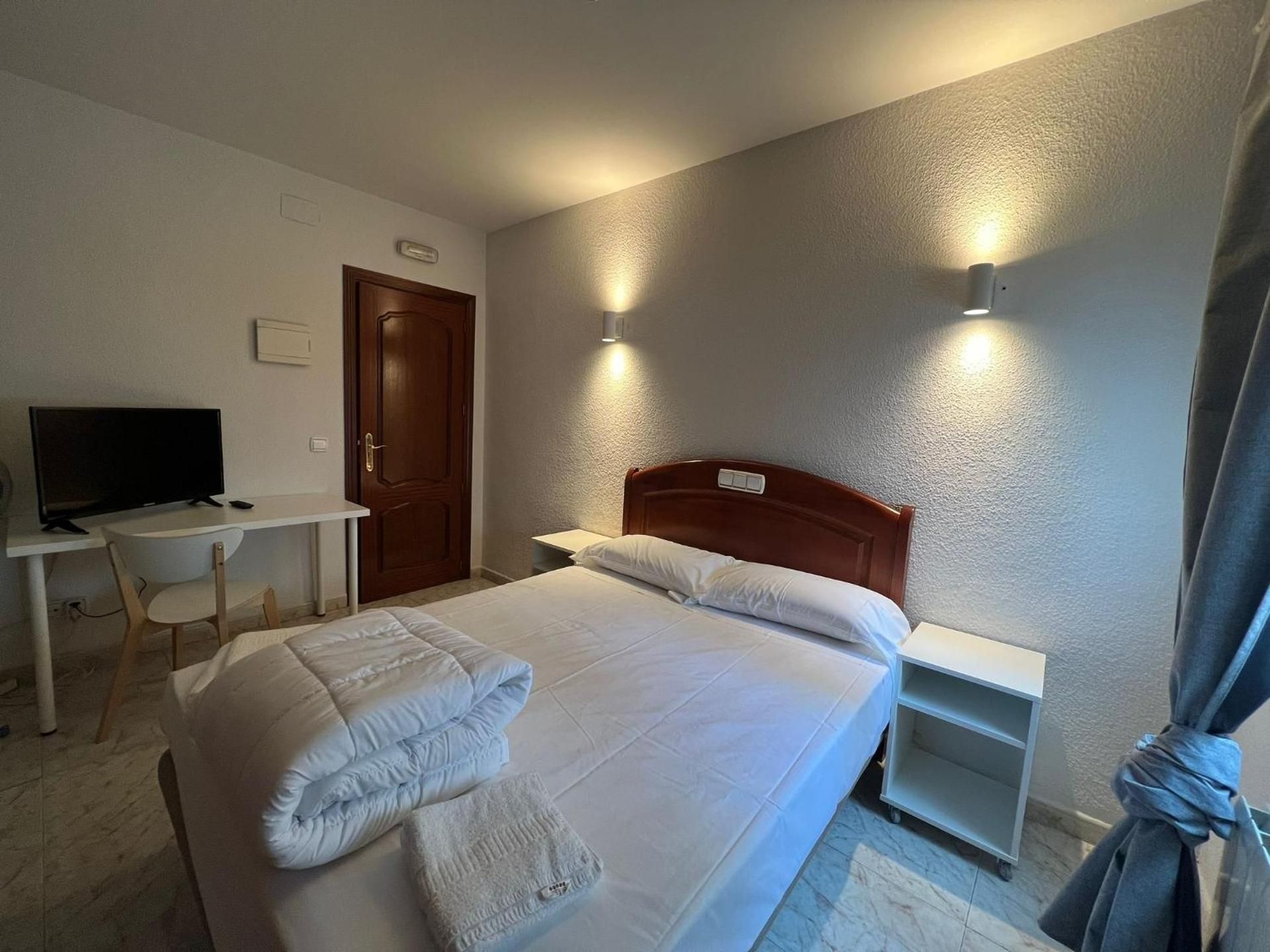 Hostal La Embajada Single Room 2