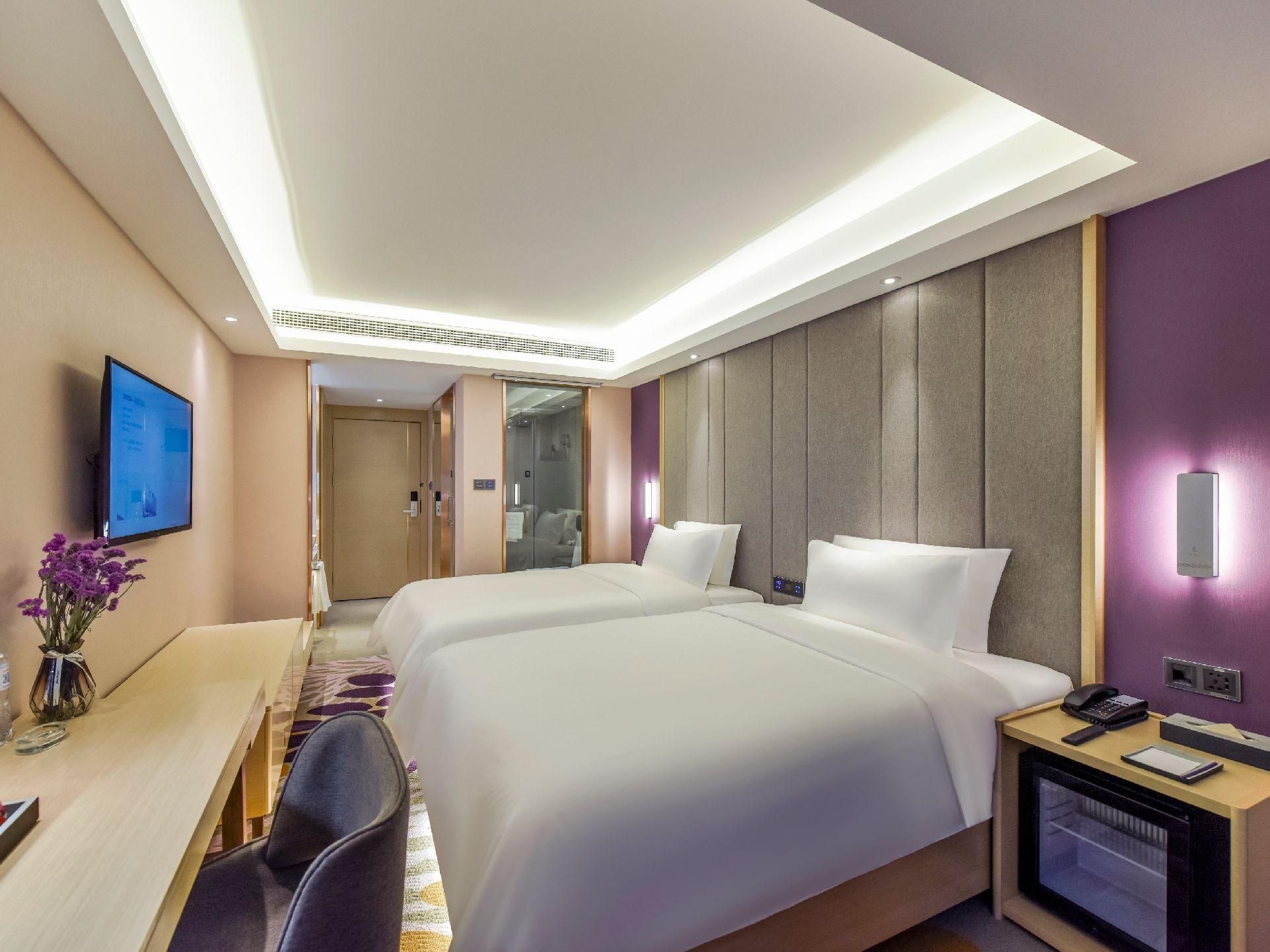 WH - Deluxe Room Twin