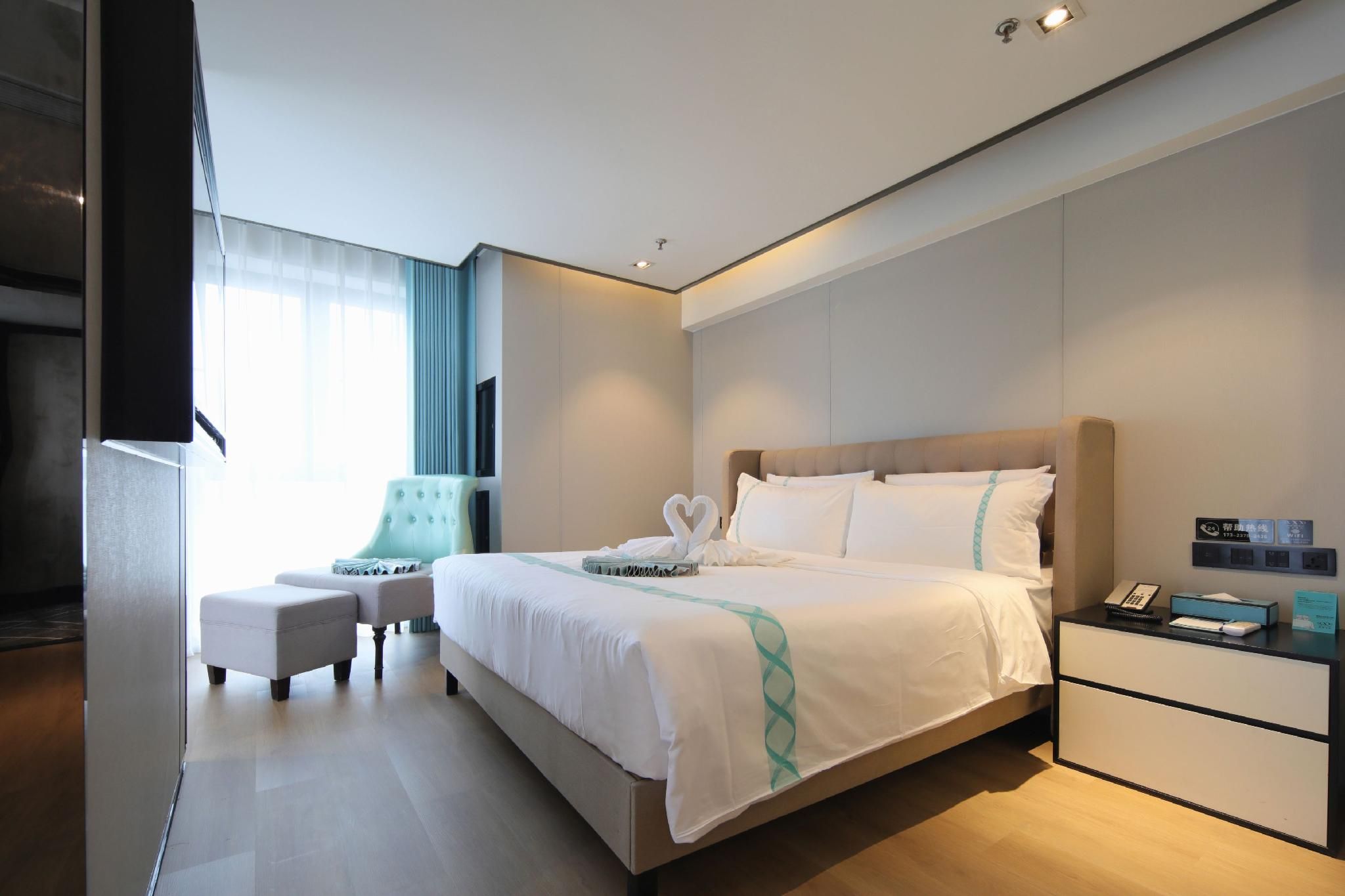 WH - Godness Romantic Bed Room