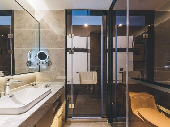 Jimu Double Room with River View