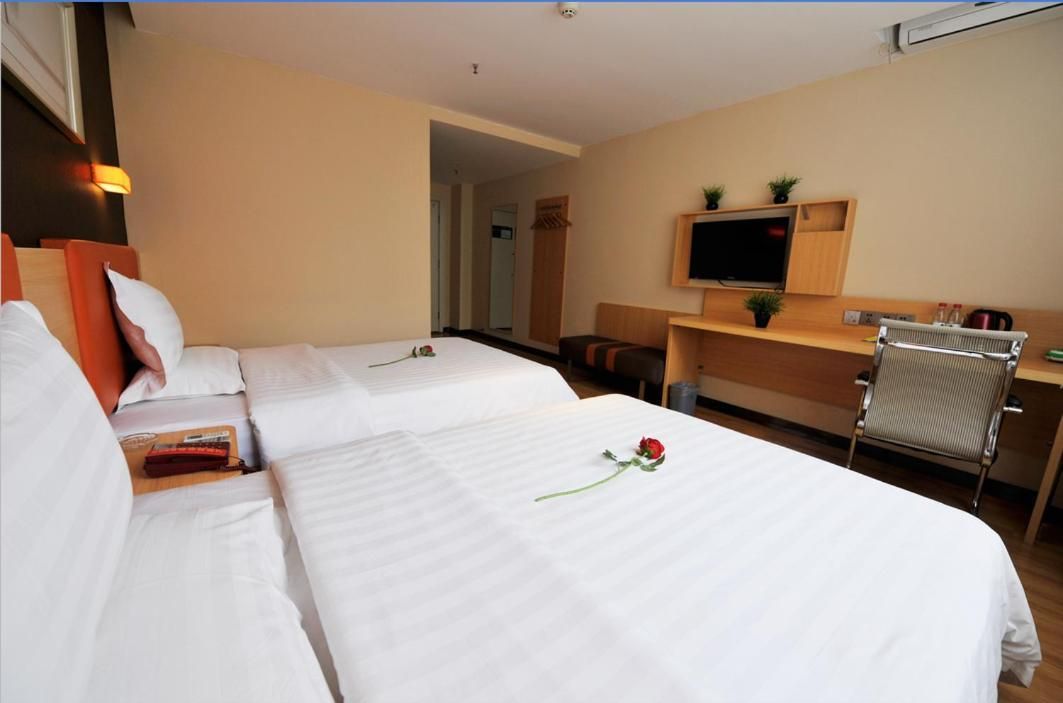 Premium Deluxe Twin Room