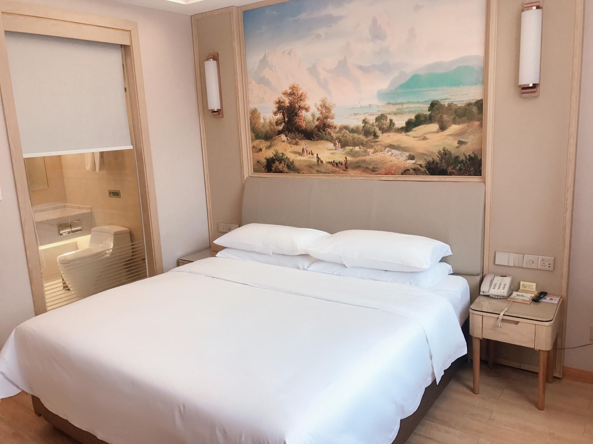 Vienna - Romance Themed Bed Room
