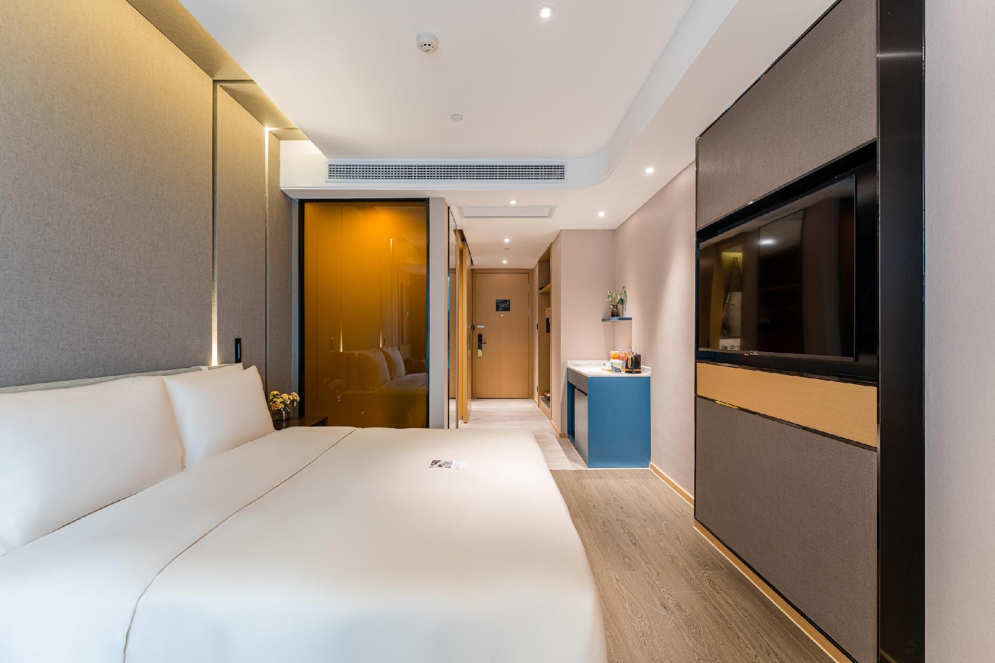 Executive room, Guest room, 1 Queen