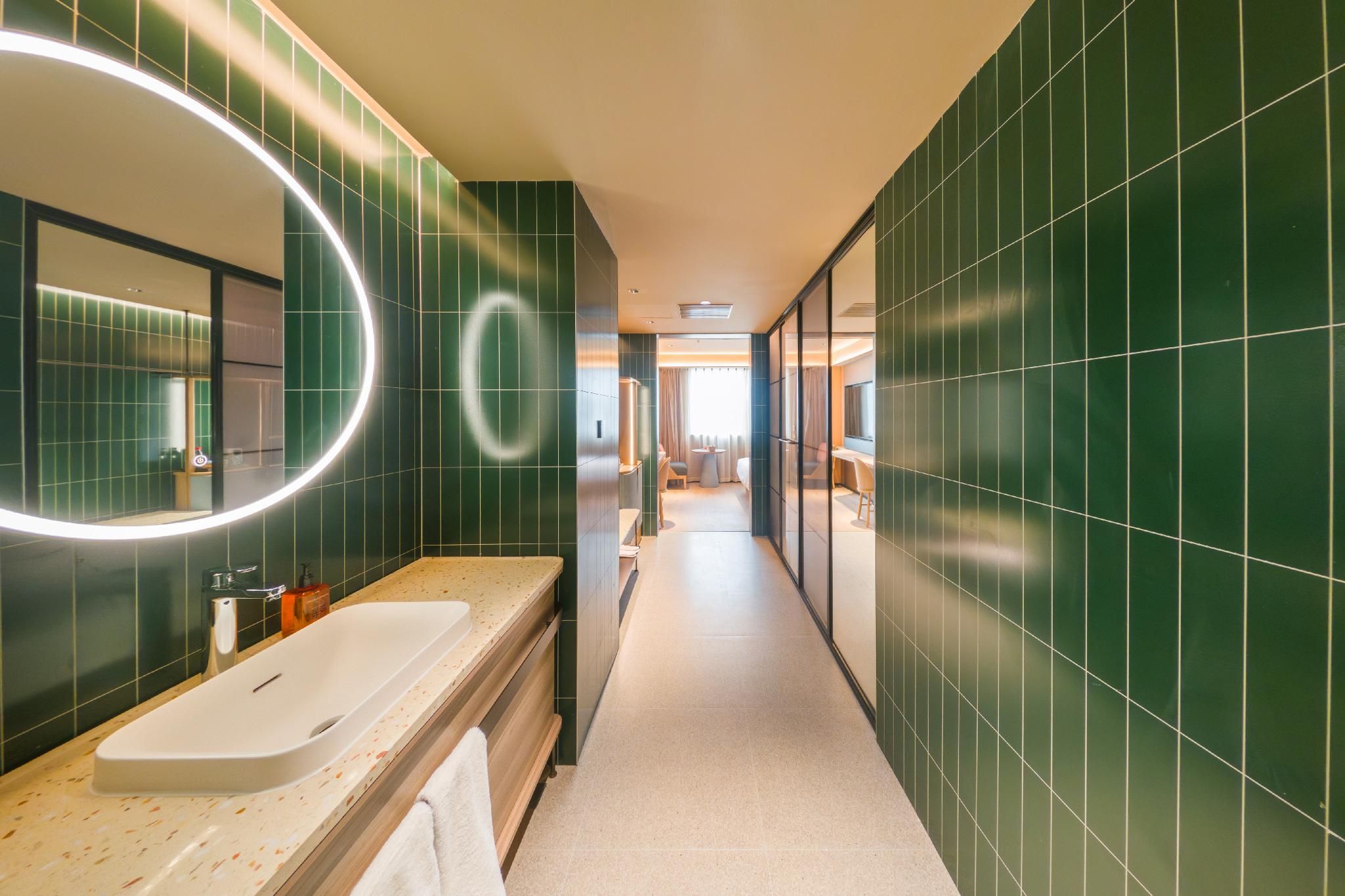 Huazhu - Delicate 1 Bed Room