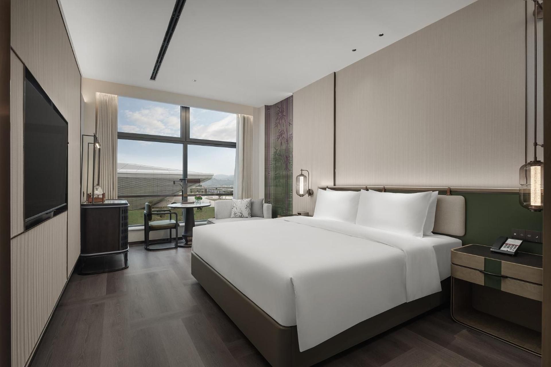 Standard King Room