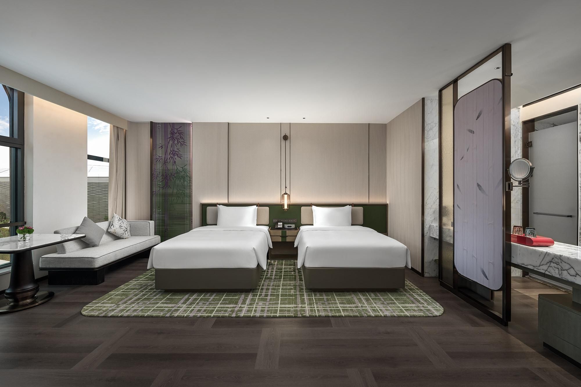 2 Double Premium Mountain View