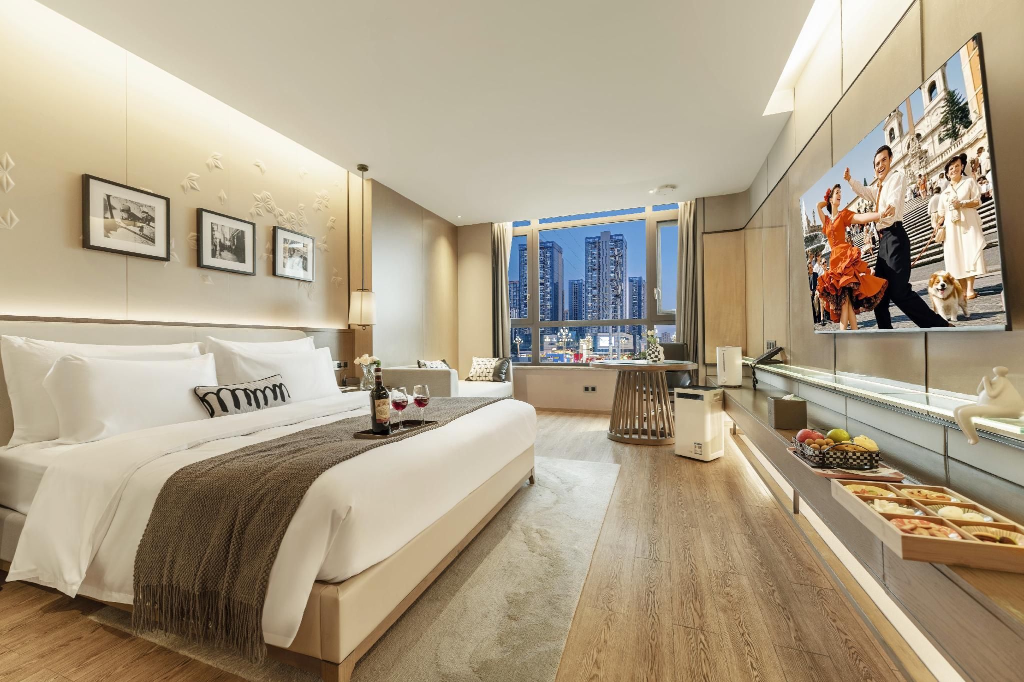 Big Room