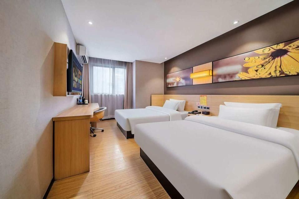 Super Twin Room