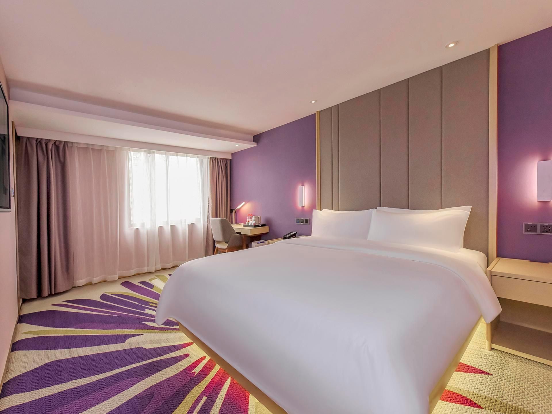 28162365_210927135300105796597