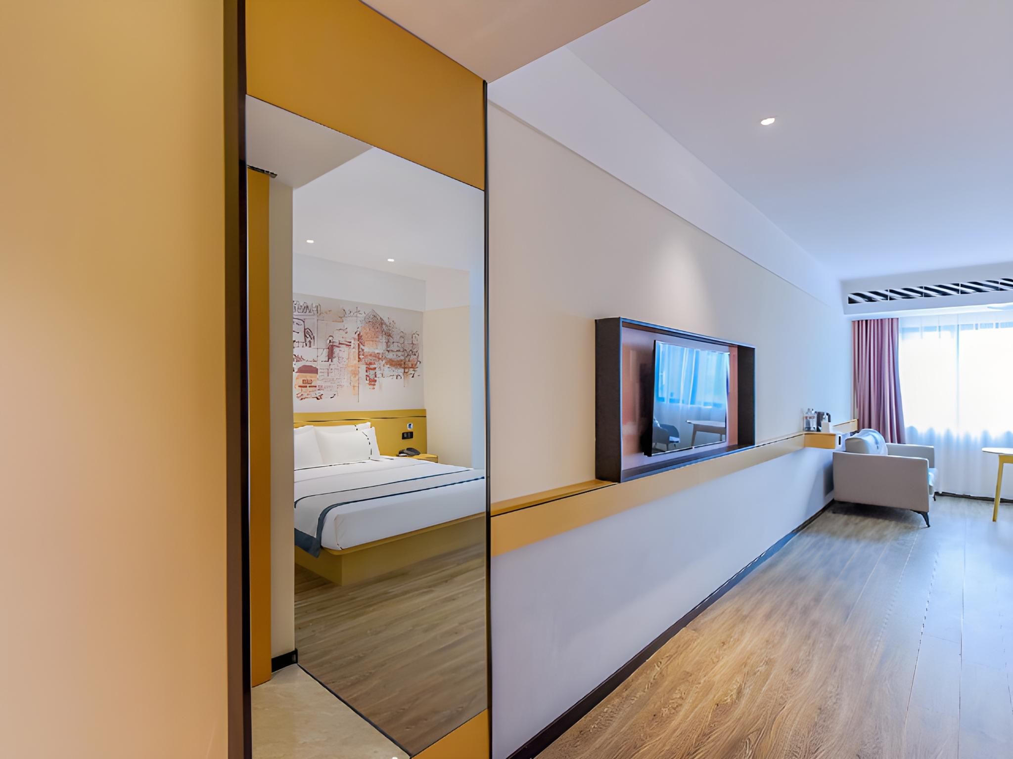 Dossen - Deluxe Bed Room