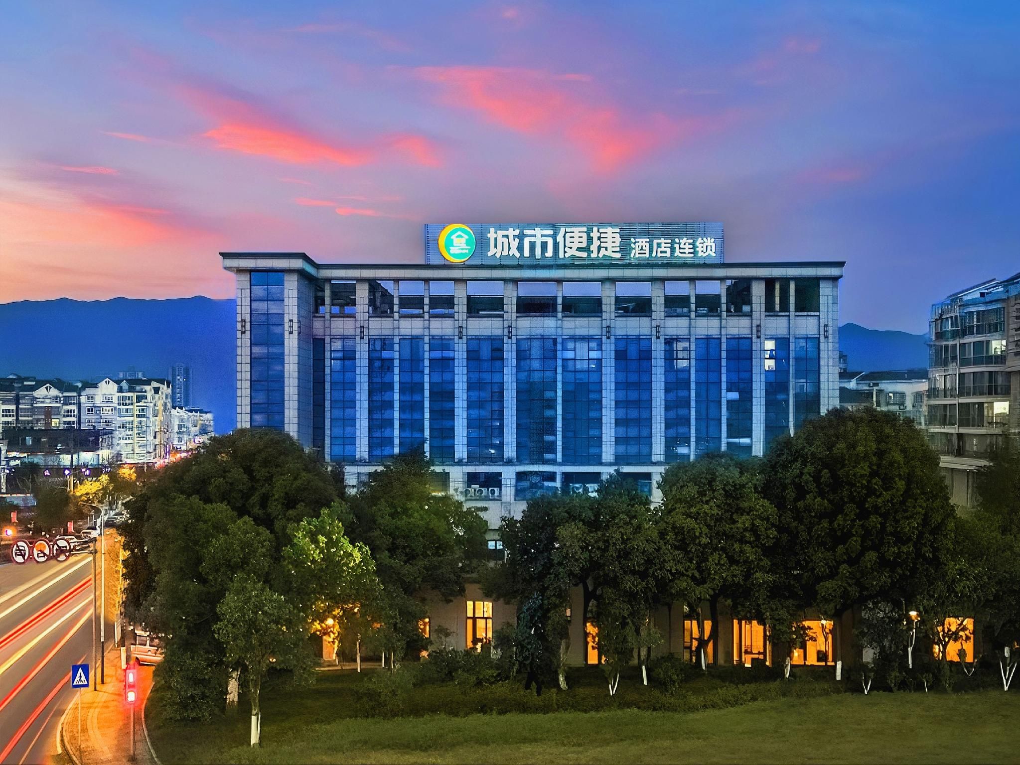 debab43934a5651f5cdd40832442cd65