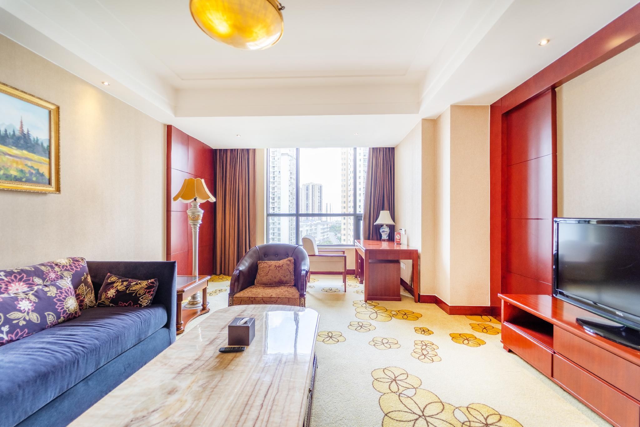 1 King Bed, Executive Room, Non-Smoking