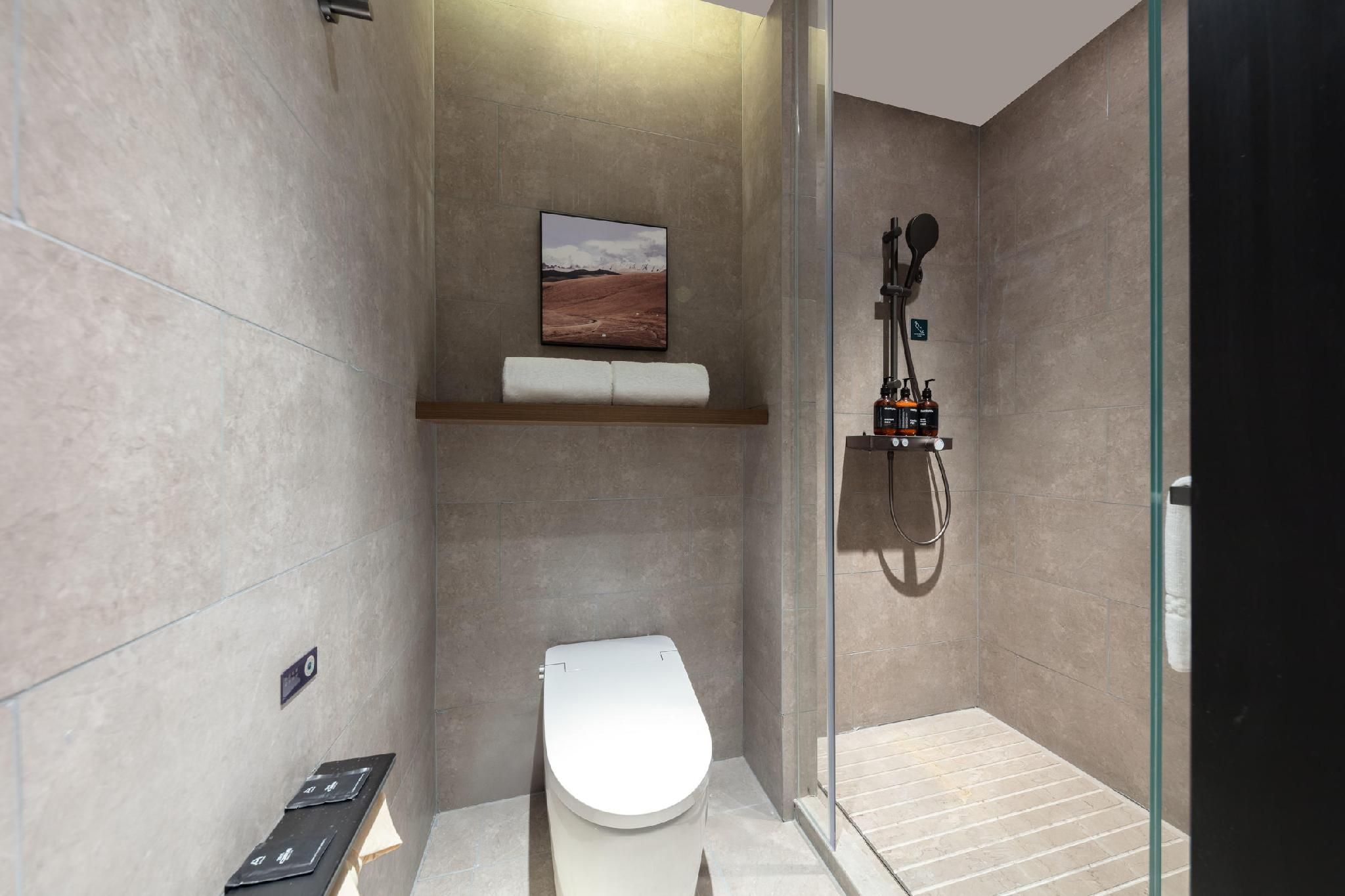 Atour Hotel Chongqing Kaizhou Pedestrian Street Superior 1 Queen 2